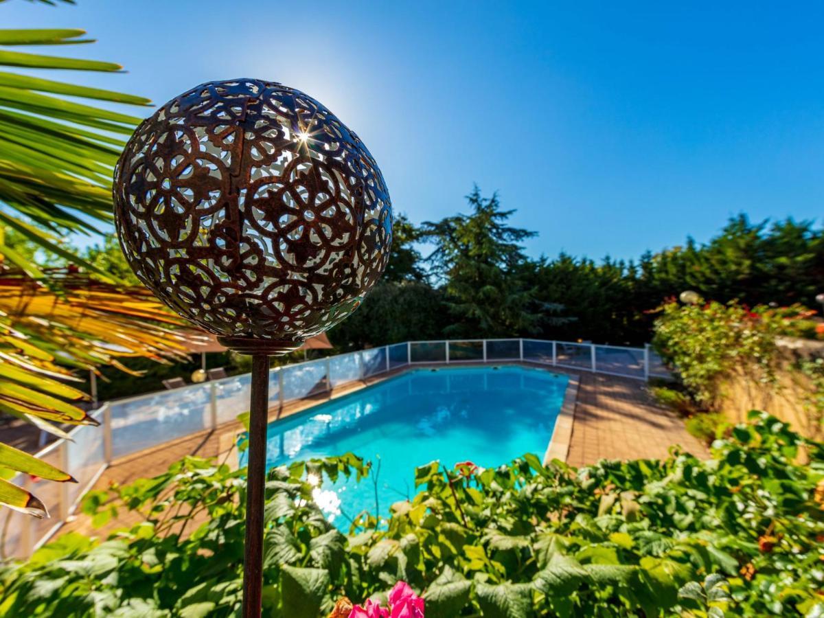 Logis Hotel Noemys Morgon Villie-Morgon Exterior photo